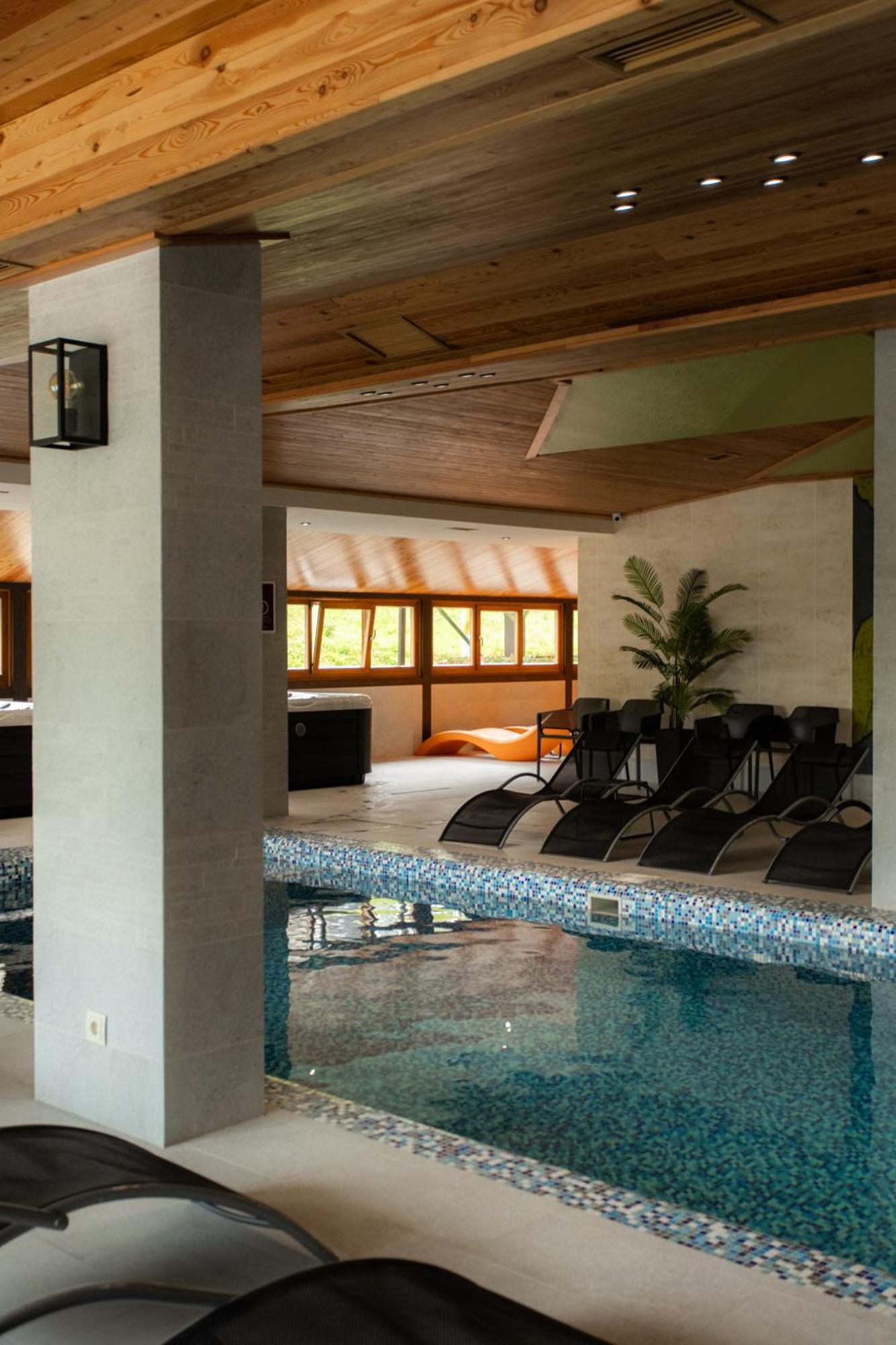 Ganz & Spa Bukovel Exterior photo